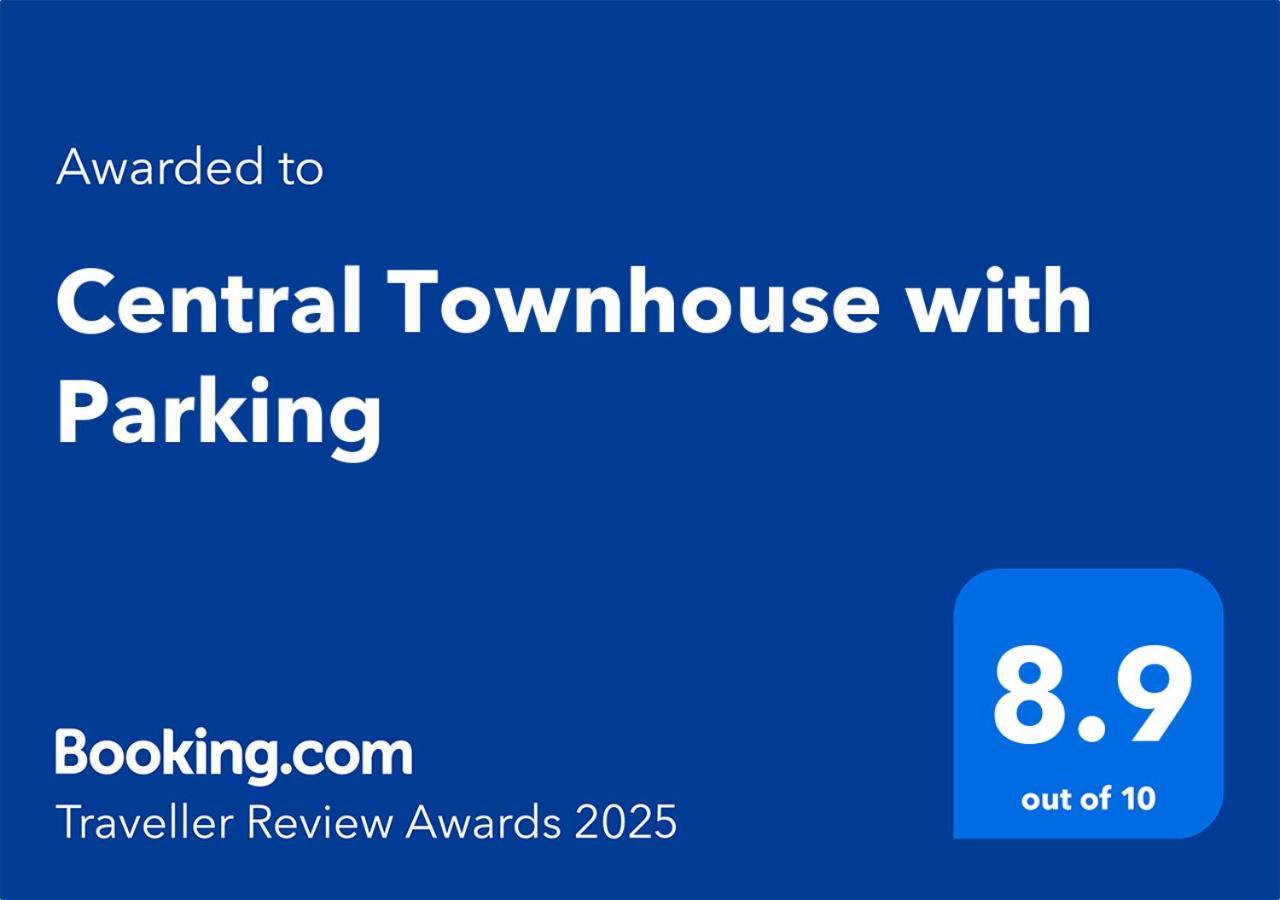 Townhouse With Parking Appartement